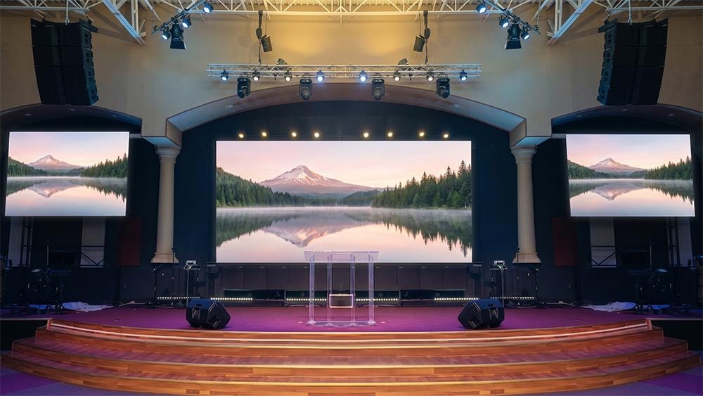Layar LED Untuk Gereja